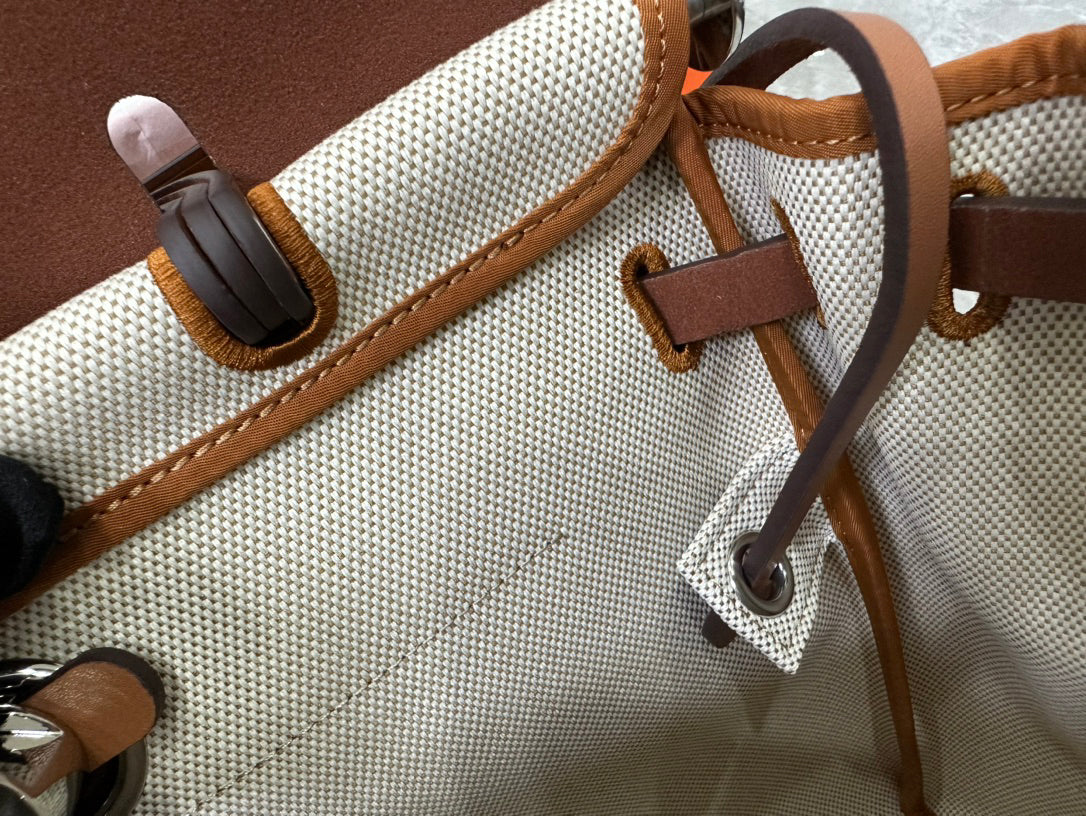 Hermès Herbag 31cm Limited Two-Tone Tote | French Leather & Canvas | Preppy Vintage Day Bag