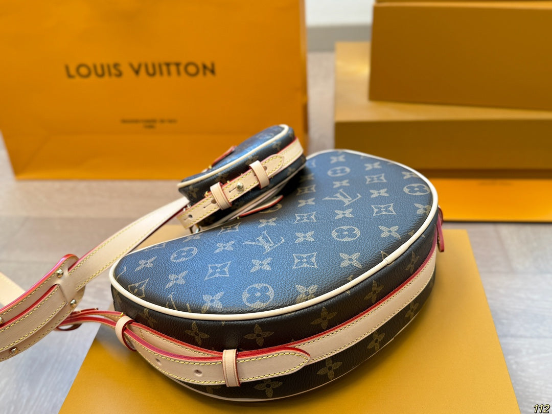 Louis Vuitton Pea Bag 2023 | Steel Upgraded Chip Edition with Detachable Coin Purse, 25x14cm Adorable Design