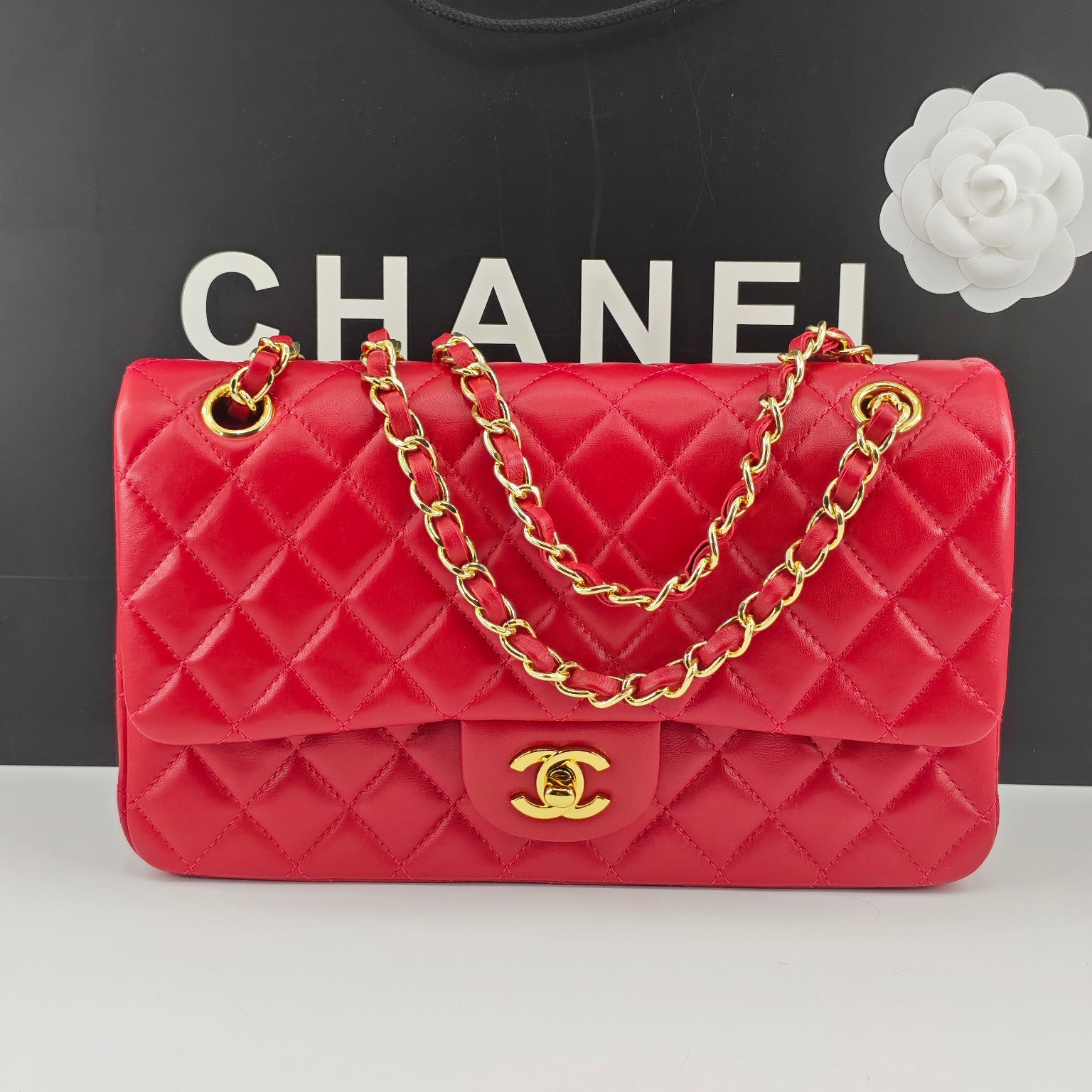 Chanel Classic CF1112 Handbag Genuine Imported Lambskin with Chip & Stamp 24K Gold Plated Hardware Anti-Fade Custom Luxury Red Gold Buckle
