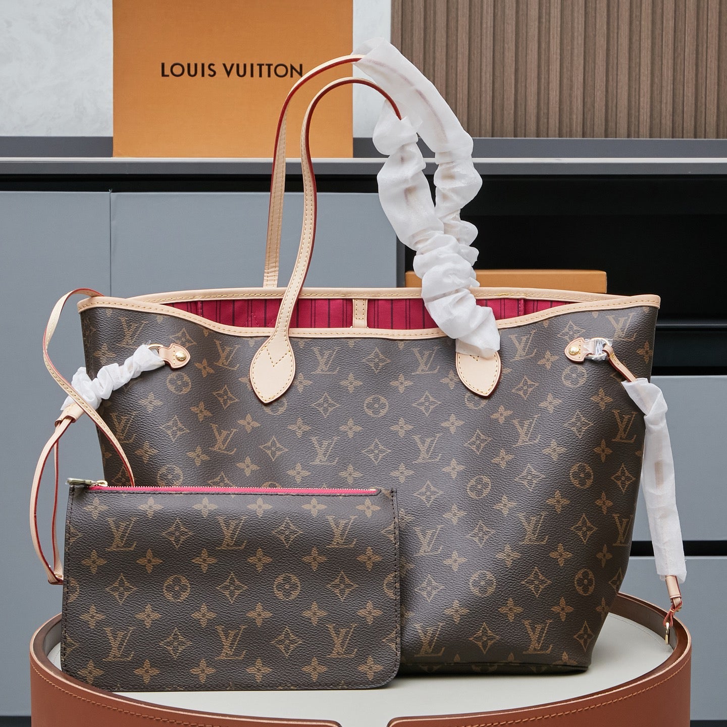 Louis Vuitton Neverfull Reimagined - Detachable Pouch & Dual-Tone Lining Archival Revival Tote