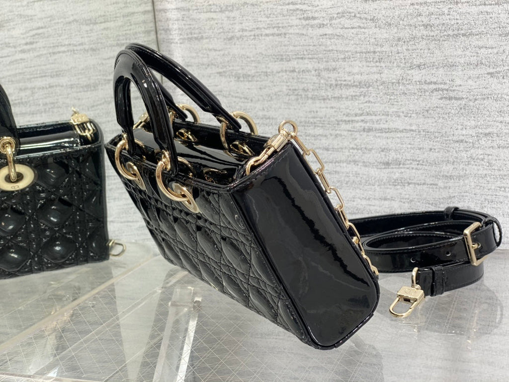 Dior D-Joy Medium Glossy Leather Handbag 26cm Dual Straps Full Set Packaging Quilted Pattern Luxury Tote