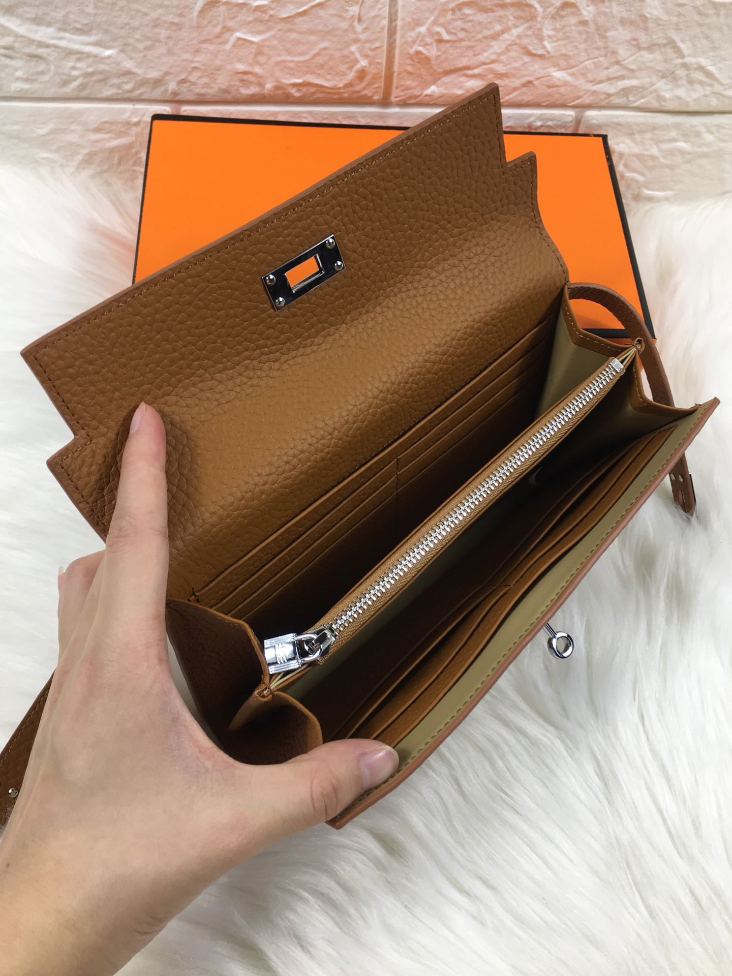 Hermès-Inspired 538# Pebbled Leather Bag | Luxury Crossbody with Imported Hardware & Ultra-Soft Texture