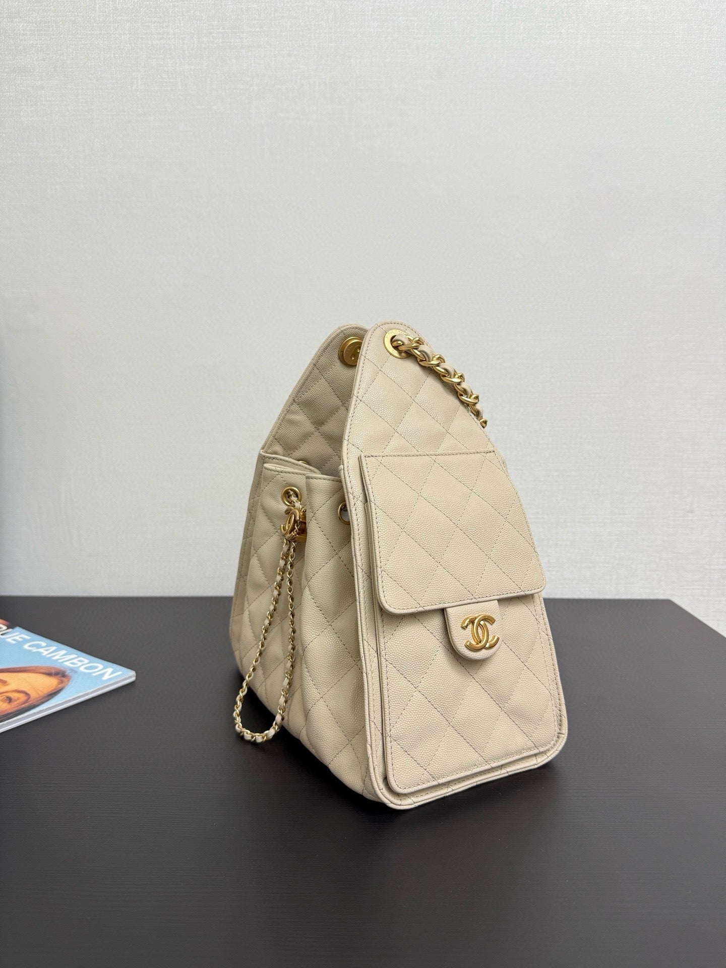 25C HOBO Adjustable Chain Bucket Bag - Genuine Leather Multi-functional Crossbody Travel Bag with Dual Side Pockets (30*26*14cm)