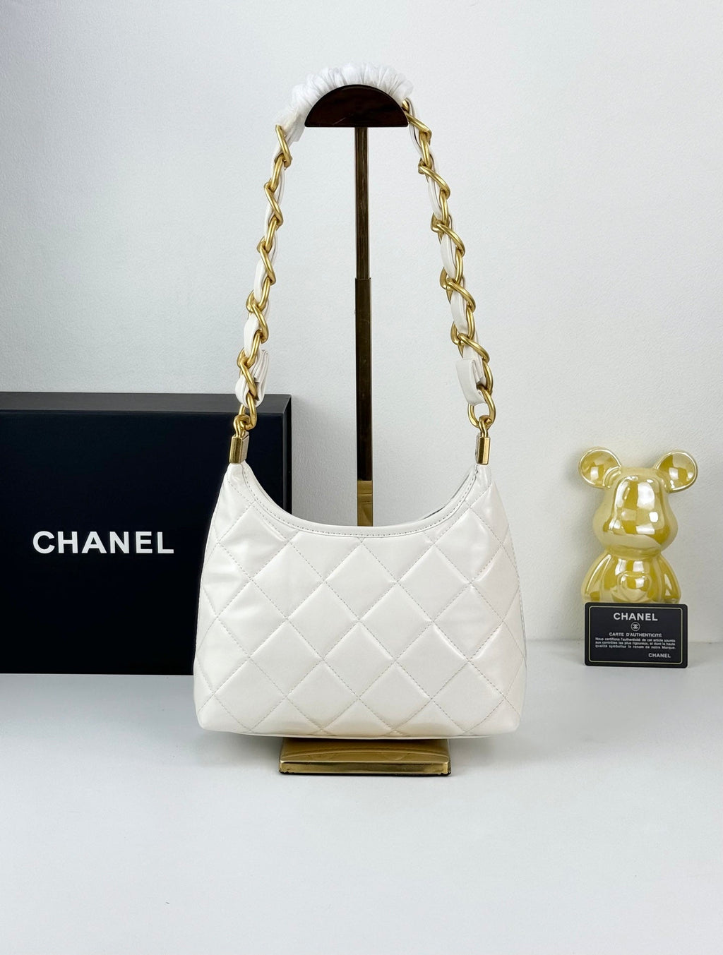 Chanel Sakura Pink Hobo Bag  24K Gold Chunky Chain Strap 22cm Lightweight Wax Leather Crossbody
