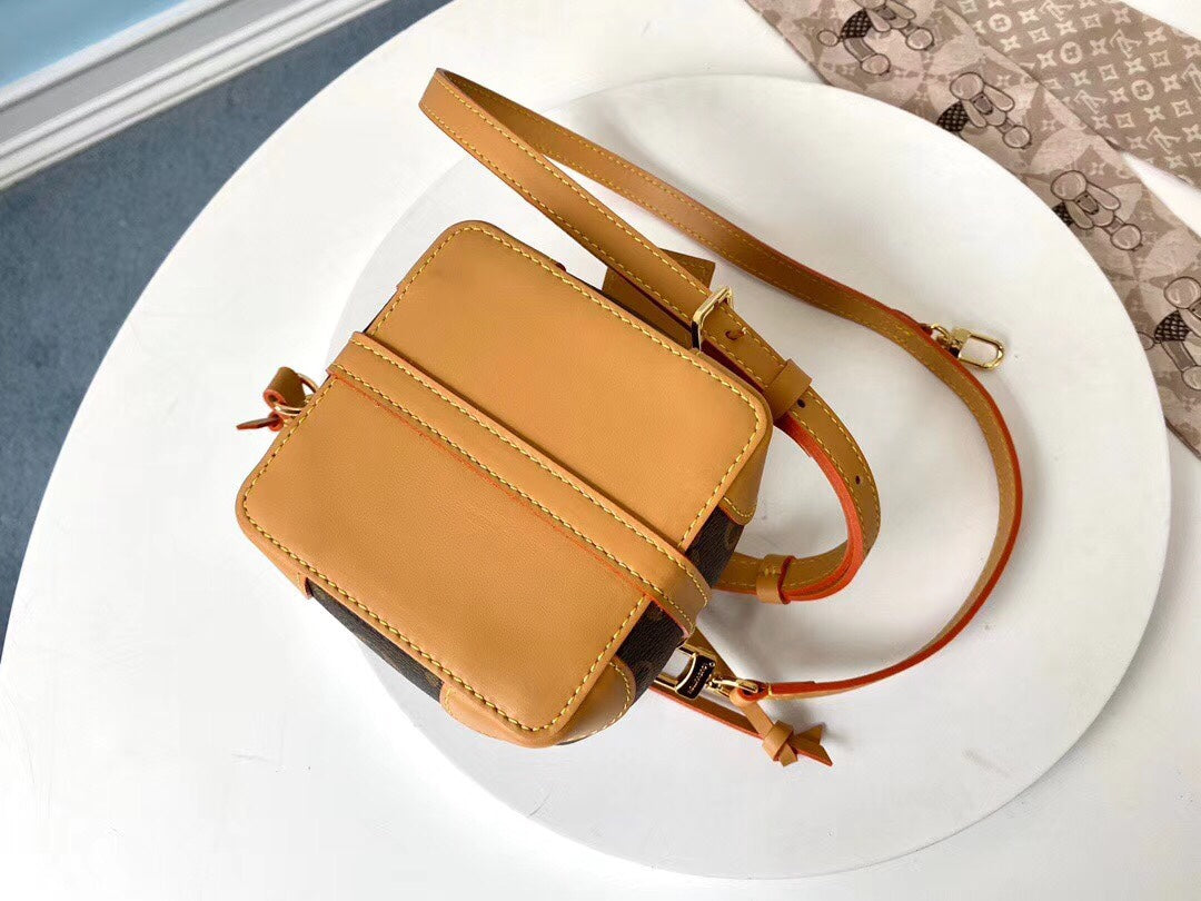 LV M57099 Mini Bucket Bag - Runway Edition with Detachable Tag & Full Packaging 12×12×12cm