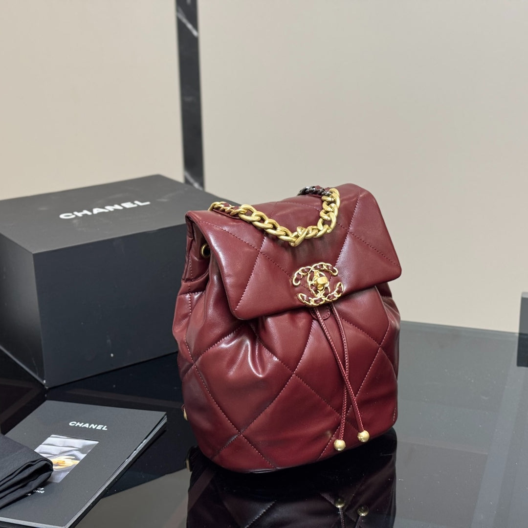 Chanel 19 Backpack  Classic Lightweight & Spacious Design 21.24cm Versatile for All Occasions