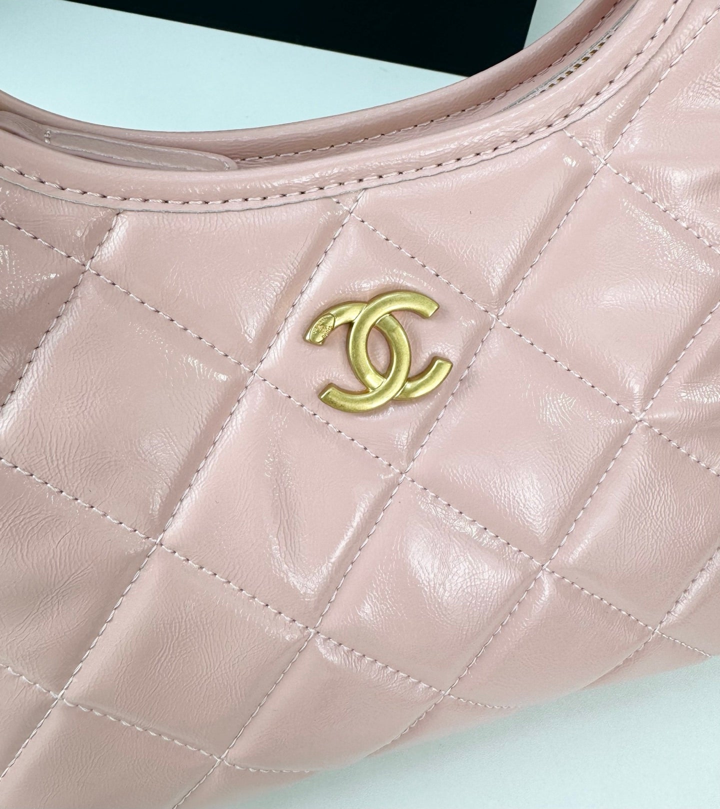 Chanel Sakura Pink Hobo Bag | 24K Gold Chunky Chain Strap | 22cm Lightweight Wax Leather Crossbody