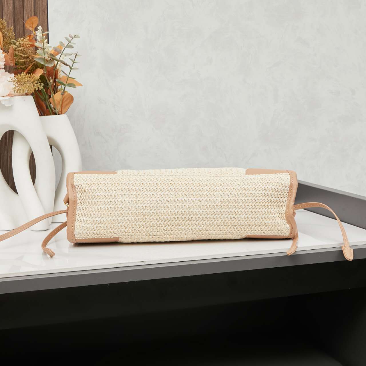 PRADA Limited Straw Tote Bag | 32cm Handwoven Beach Bag | Detachable Strap + Waterproof Lining | Summer Photoshoot Must-Have
