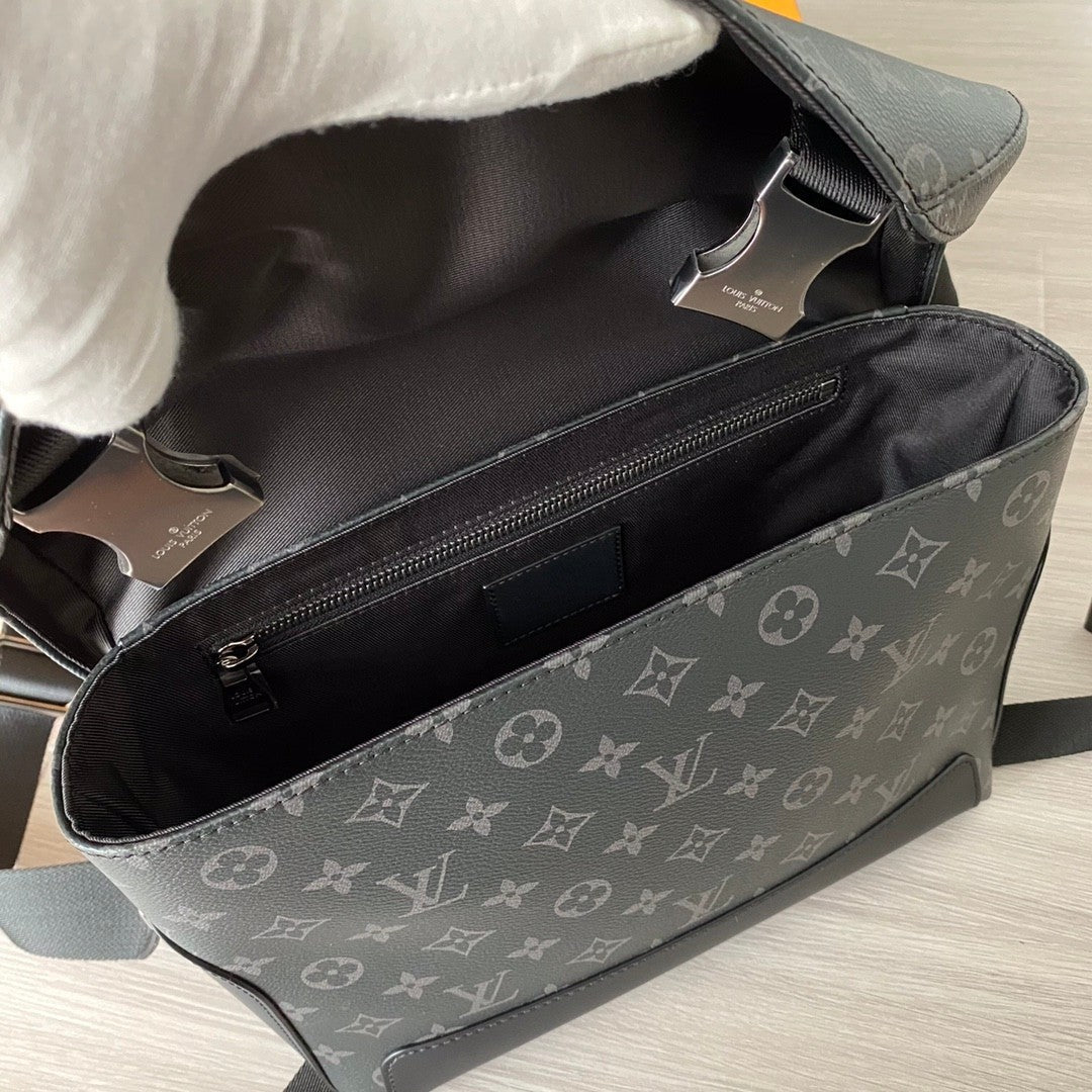Louis Vuitton Voyager Men's Messenger Bag 33x22.5x11cm | Original Hardware, European Leather, Instant Shipping