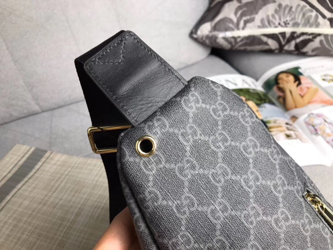 Men's Anti-Theft Crossbody Bag | Italian Full-Grain Leather | 30x17x6cm Wrist Strap Design