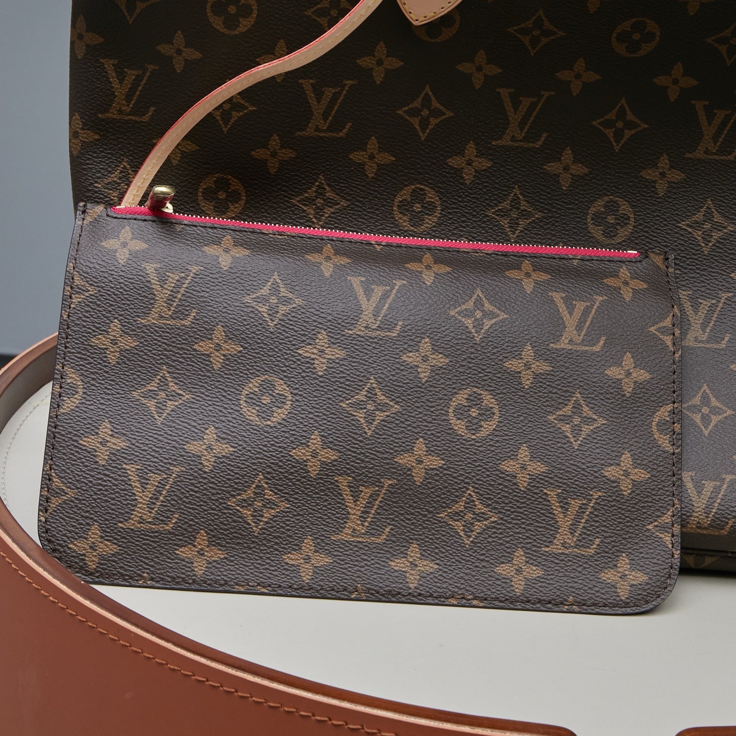 Louis Vuitton Neverfull Reimagined - Detachable Pouch & Dual-Tone Lining Archival Revival Tote