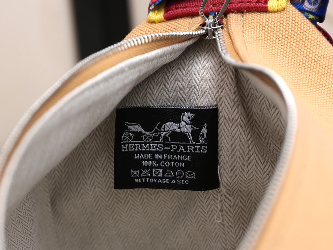 HERMÈS Trousse Bride-A-Brace Pochette | New Colorway with Equestrian Enamel Buckle | Limited Edition