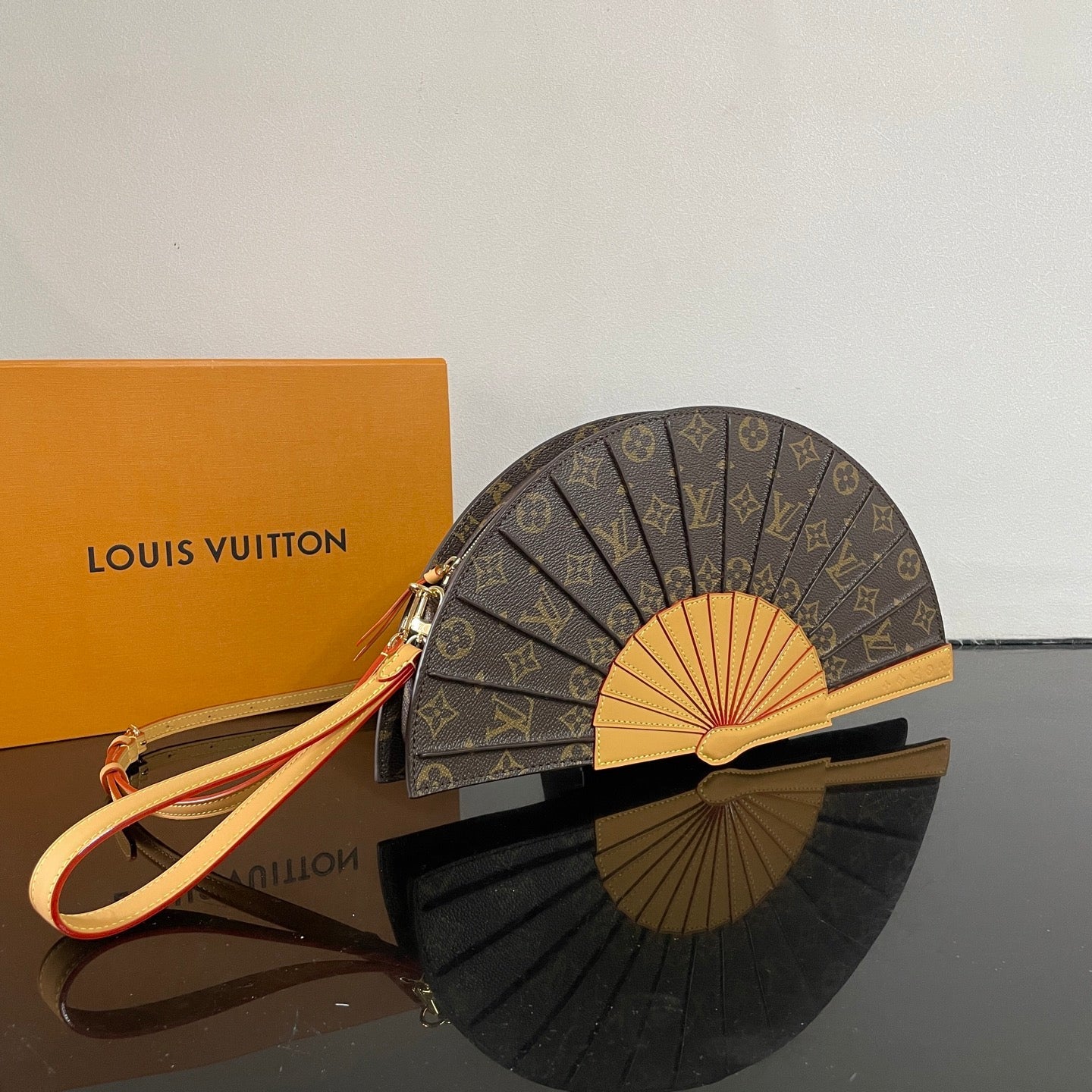 Louis Vuitton Monogram Canvas Bag SS2025 | Floral Leather Accents | Detachable Strap | Collector's Edition