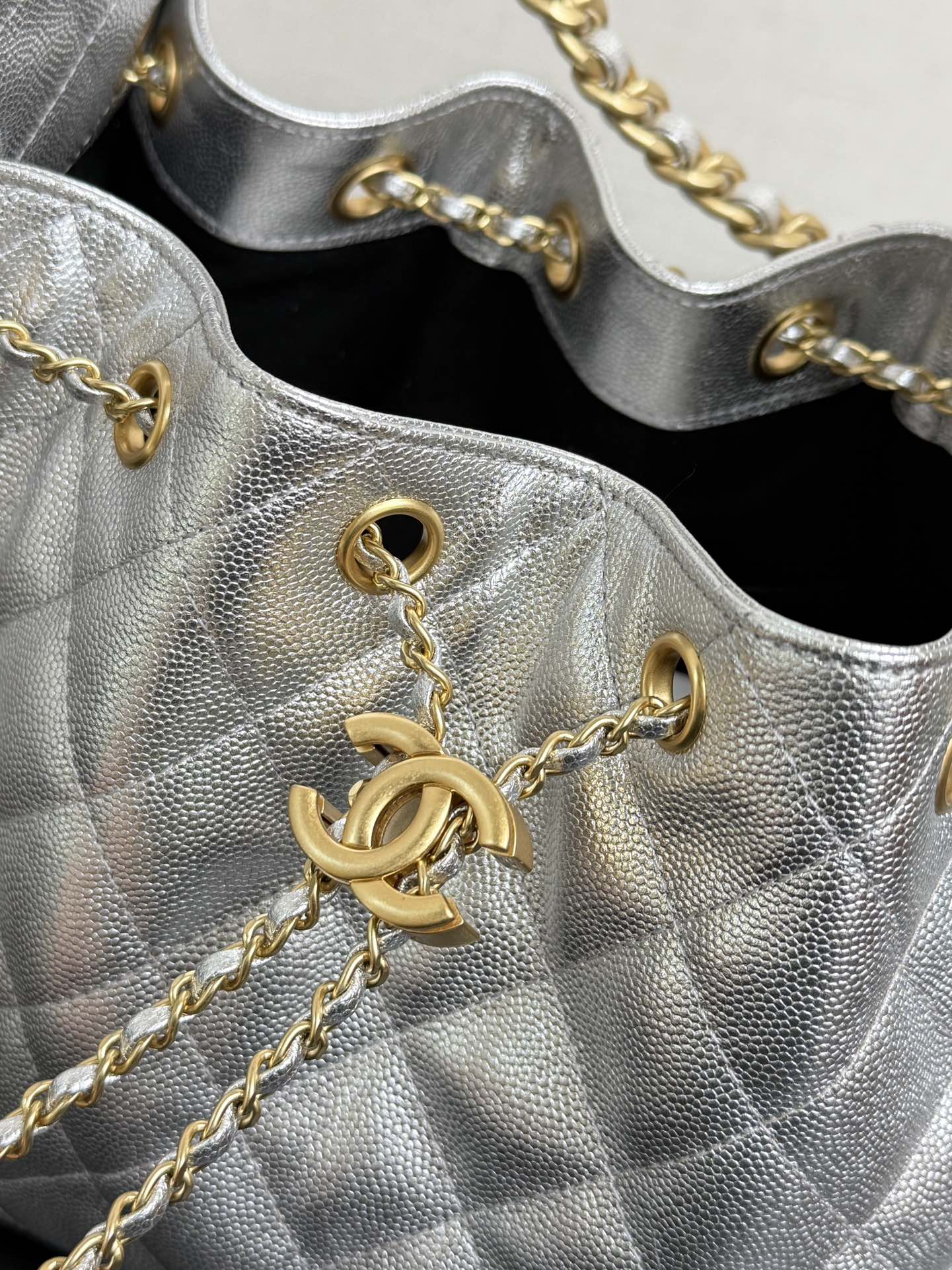 Trending 25C HOBO Bucket Bag | Adjustable Chain Convertible Crossbody | Genuine Leather Travel Tote | 30*26*14