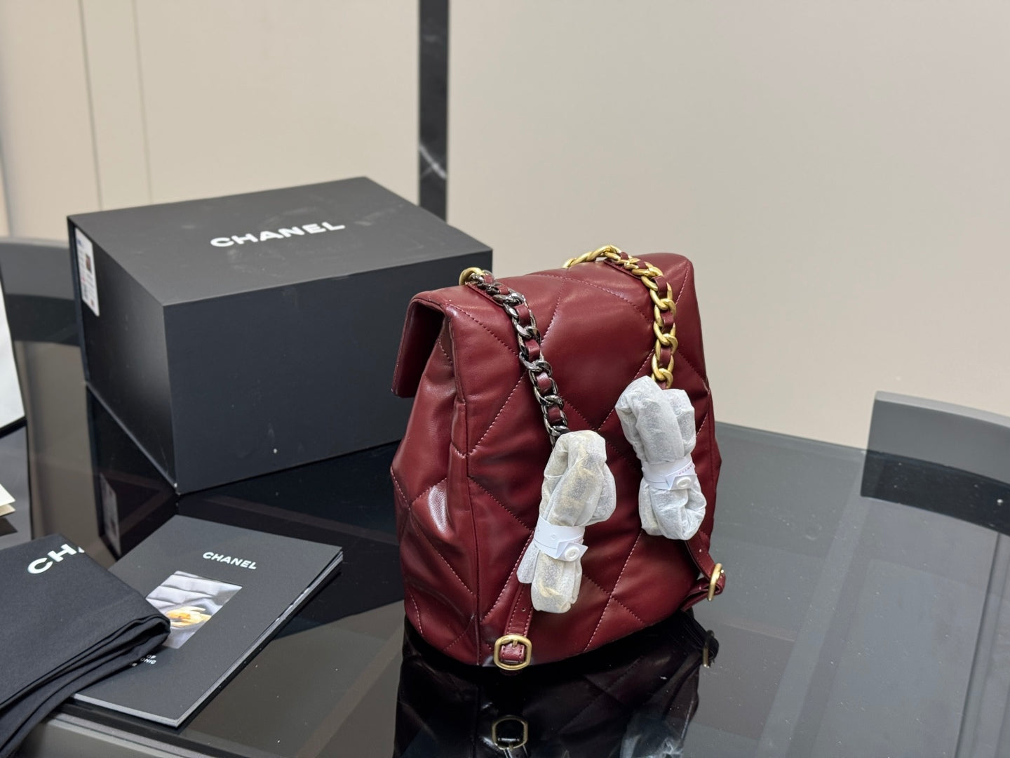 Chanel 19 Backpack  Classic Lightweight & Spacious Design 21.24cm Versatile for All Occasions