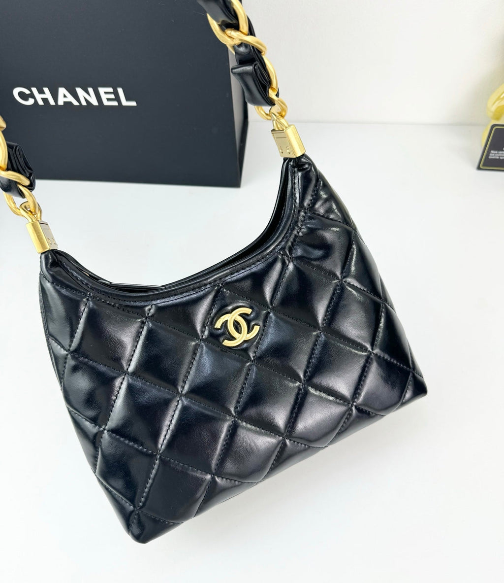 Chanel Sakura Pink Hobo Bag  24K Gold Chunky Chain Strap  22cm Lightweight Wax Leather Crossbody