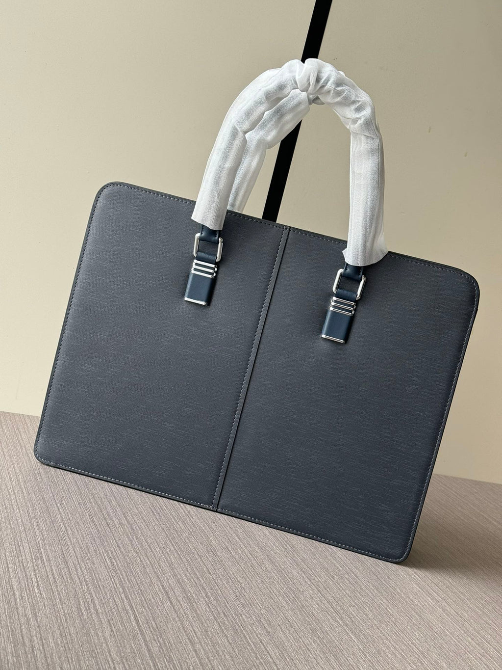 2024 Premium Business Lock Briefcase | Italian Textured Leather | Multi-Compartment Design | YKK Zipper