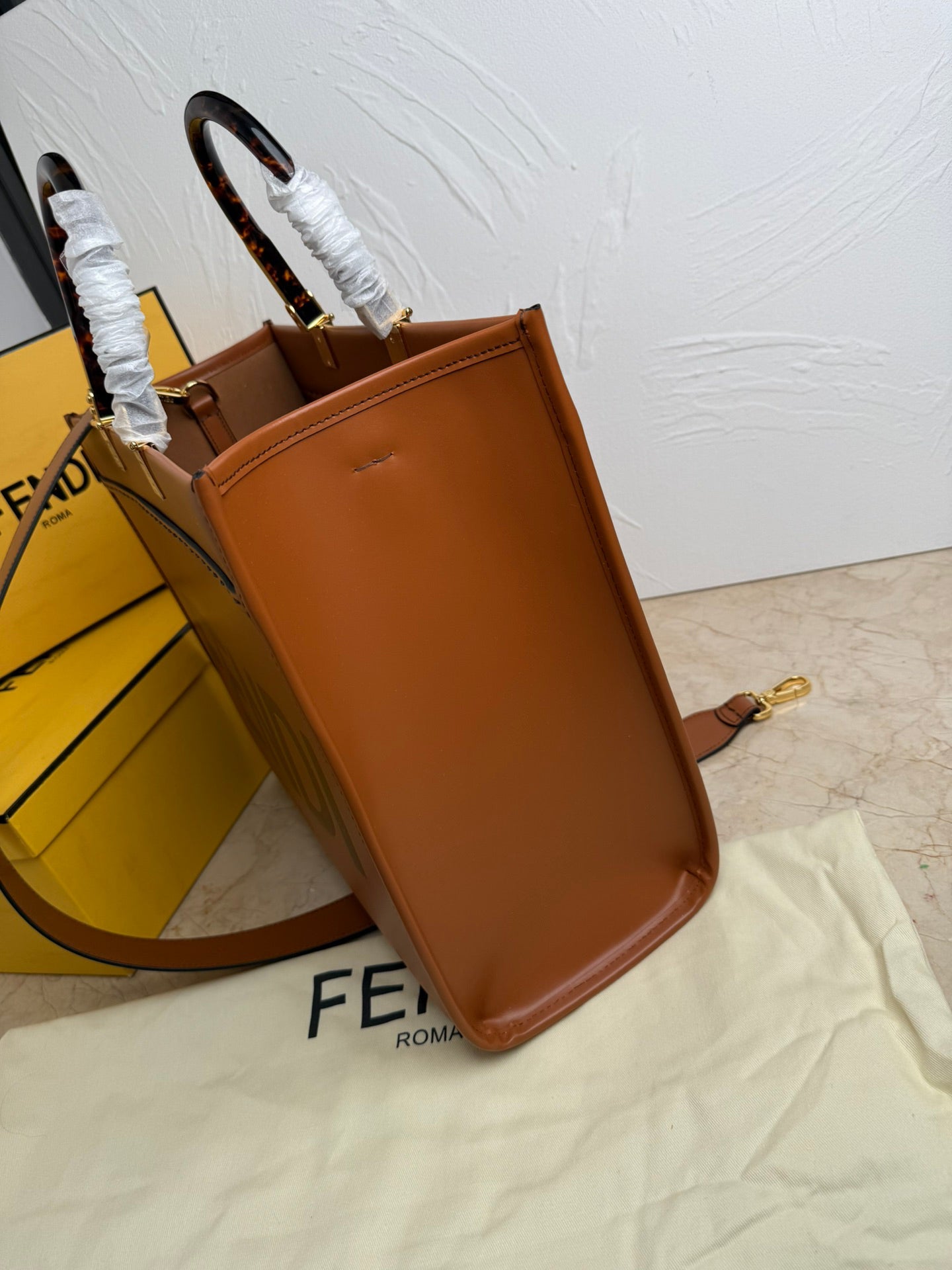 FENDI Sunshine Medium Brown Leather Tote Bag - Tortoiseshell Handles, Detachable Strap & Embossed Logo, Made in Italy