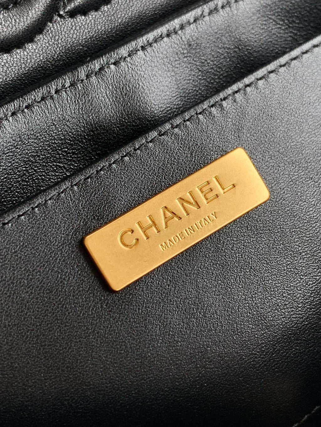 【MINI OHANEL🚩SS2025】Vintage Black-Gold Kelly Bag - 3-Way Convertible Luxury Handbag (12x22x6cm) with Premium Hardware