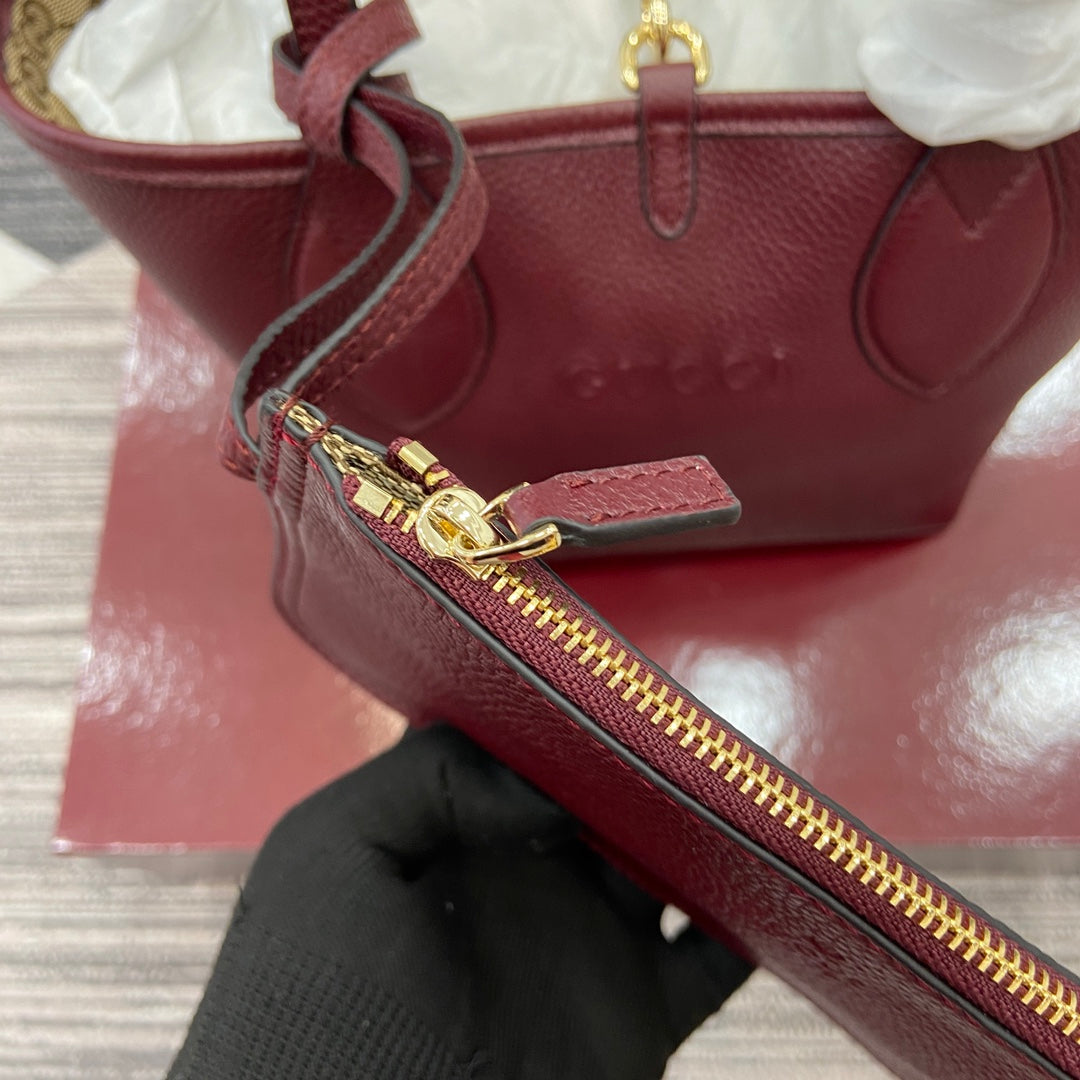 Gucci Totissima Reversible Tote Bag | Pebbled Leather & GG Canvas Dual-Sided | 21x18.5x16cm Ancora Red