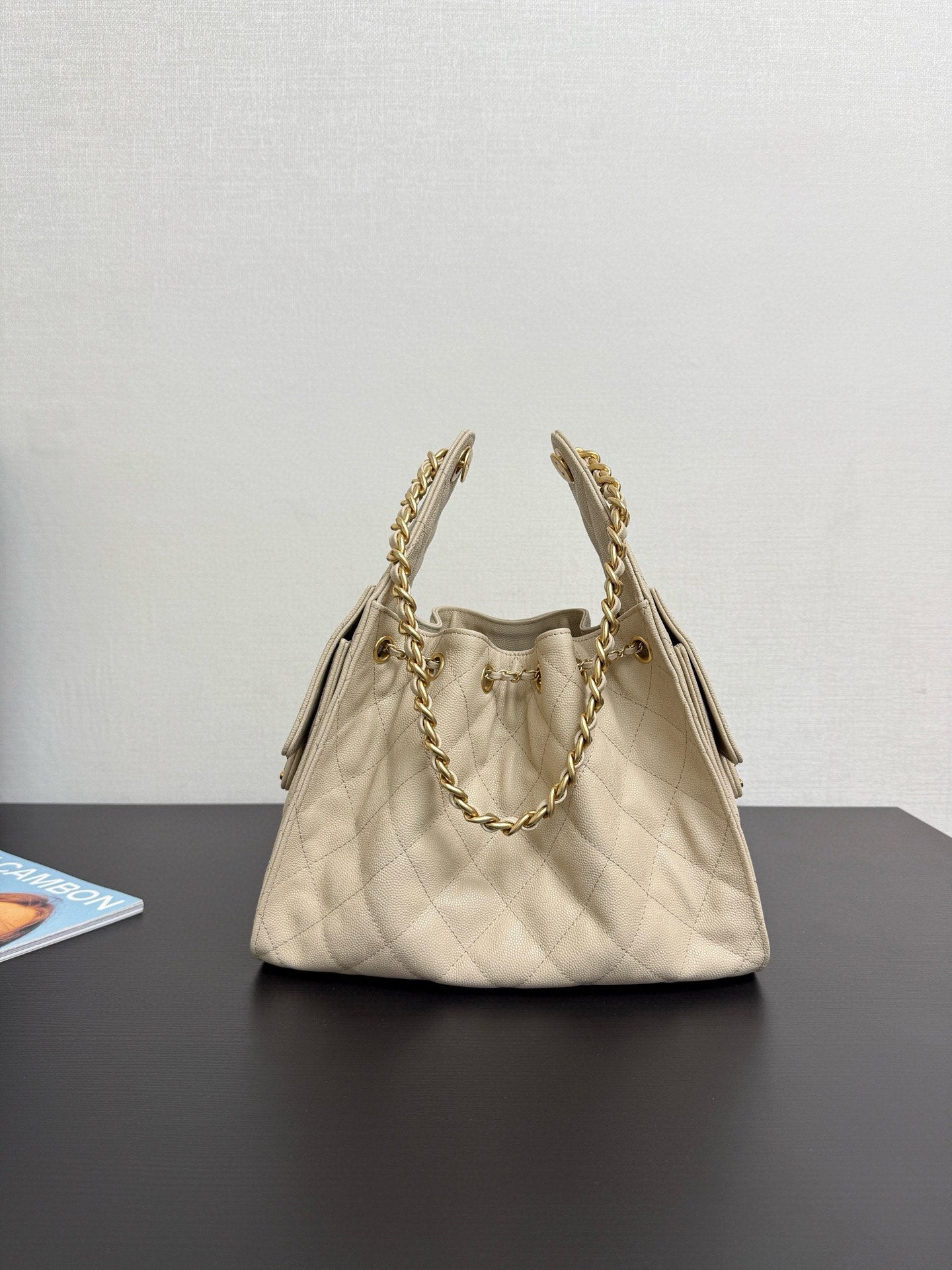 25C HOBO Adjustable Chain Bucket Bag - Genuine Leather Multi-functional Crossbody Travel Bag with Dual Side Pockets (30*26*14cm)