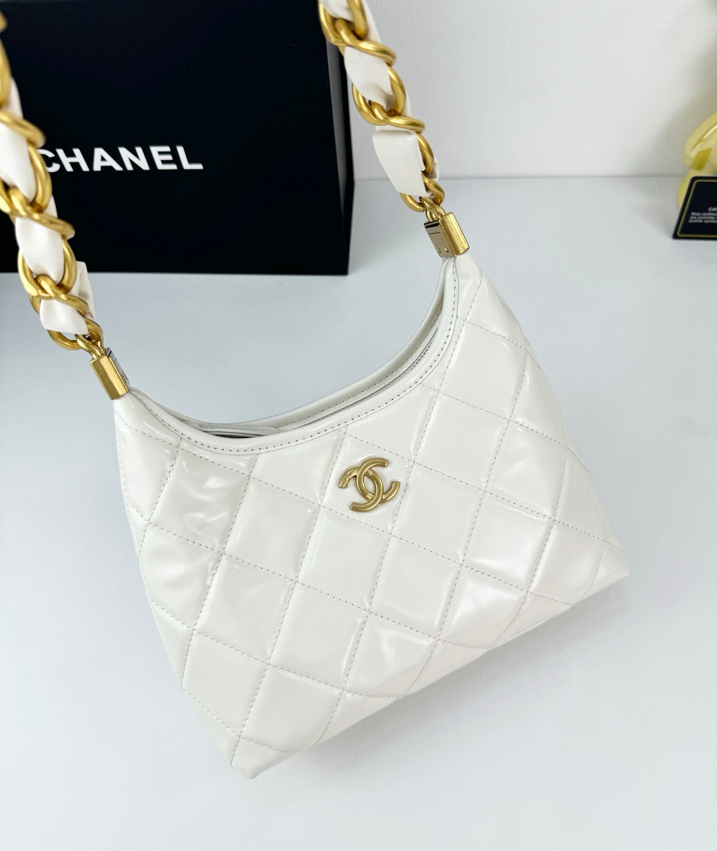 Chanel Sakura Pink Hobo Bag  24K Gold Chunky Chain Strap 22cm Lightweight Wax Leather Crossbody