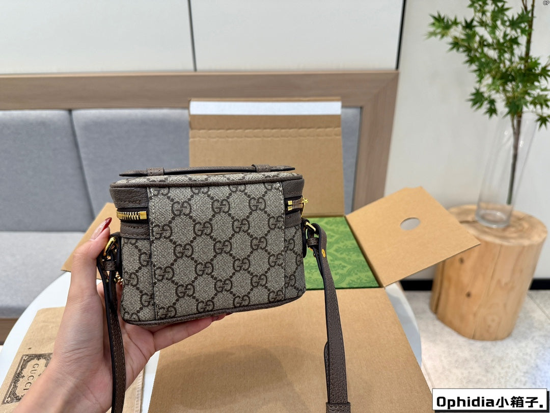Gucci Ophidia Mini Box Bag – 16x11cm Versatile Cube, Elegant & Playful, All-Season Staple