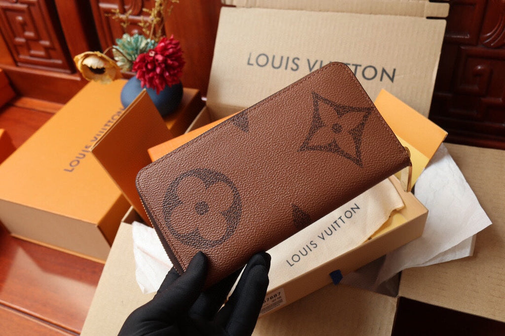 LV Ziy Zip Wallet - Giant Monogram Reverse Canvas & VVN Leather with Oversize LV Initials, 19.5cm Compact Design