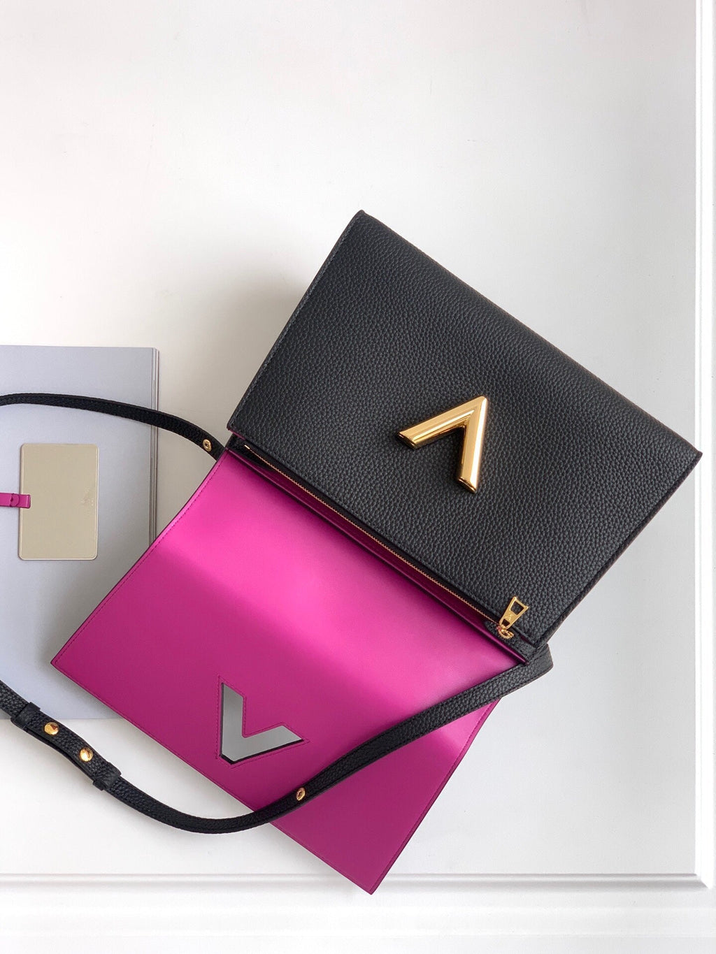 [Authentic Craftsmanship] Premium LV Black Tote Bag - Italian A-Grade Leather with Full Packaging Set (29x21x12cm)