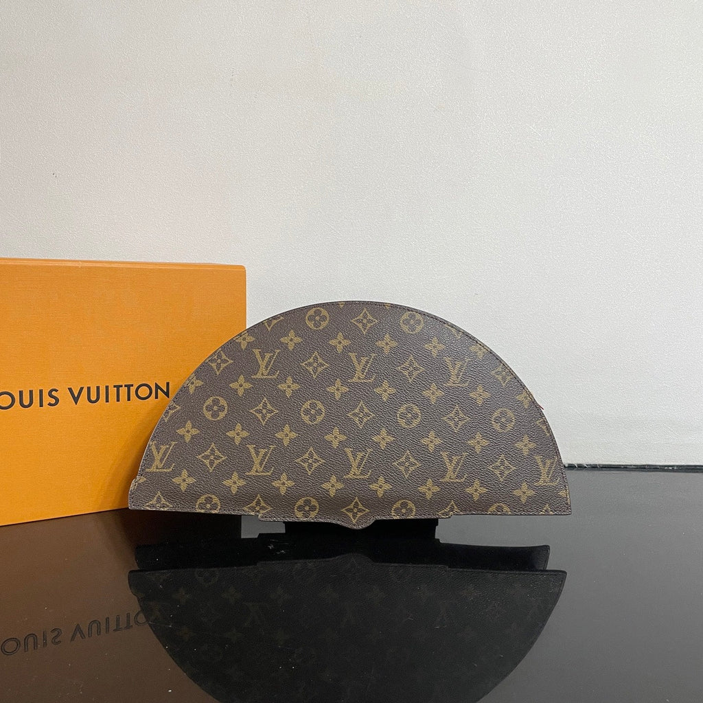 Louis Vuitton Monogram Canvas Bag SS2025 | Floral Leather Accents | Detachable Strap | Collector's Edition