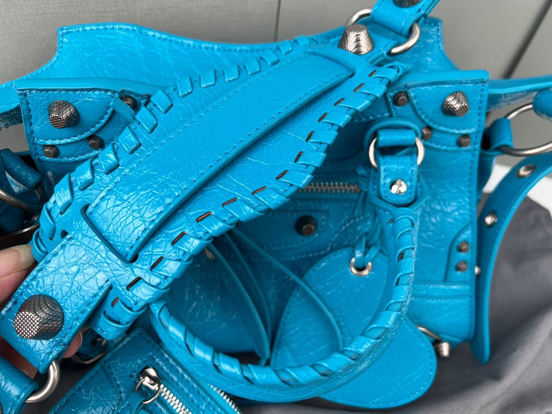 Paris Neo Cagole Biker Bag 2023 - Edgy Heart Mirror Bucket Bag | 26cm Statement Piece