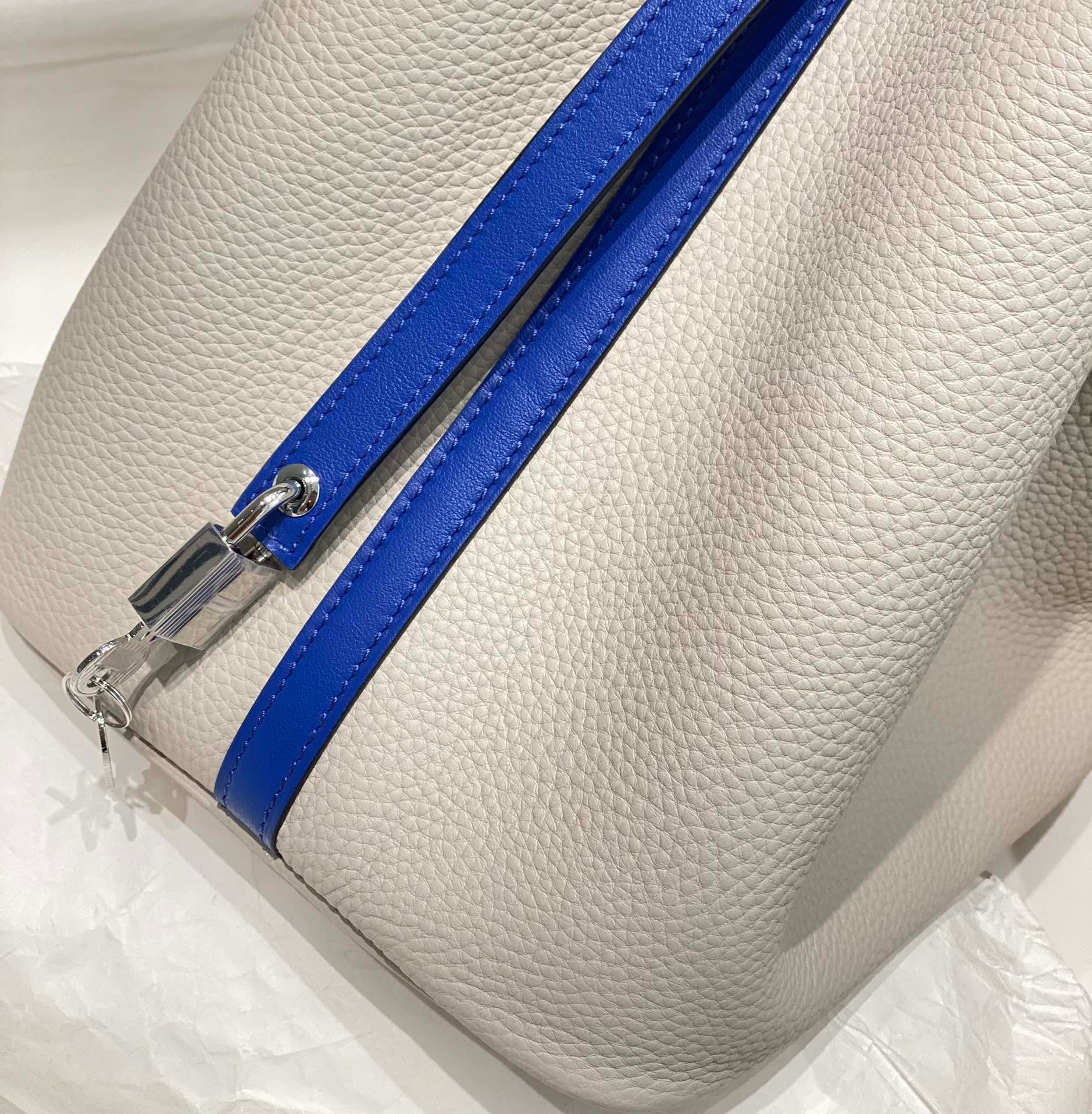 Hermès Picotin Lock 22cm Two-Tone Silver Bucket Bag | Gris Perle & Bleu Electrique Limited Edition