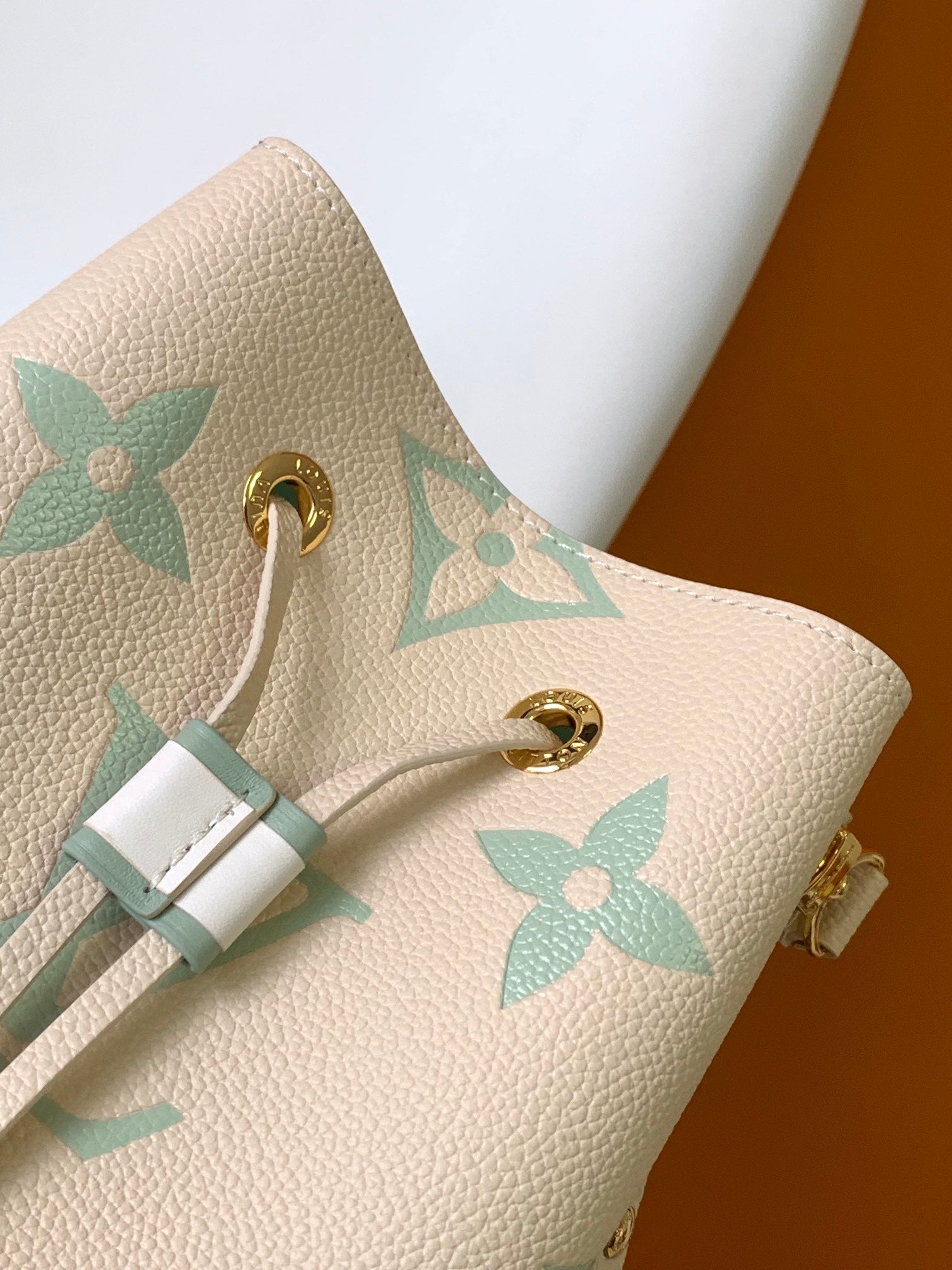 Louis Vuitton Néonoé BB Bag Spring 2023 | Monogram Empreinte Leather with Detachable Strap & Top Handle (20cm)