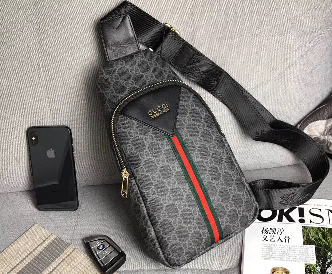 Men's Anti-Theft Crossbody Bag | Italian Full-Grain Leather | 30x17x6cm Wrist Strap Design