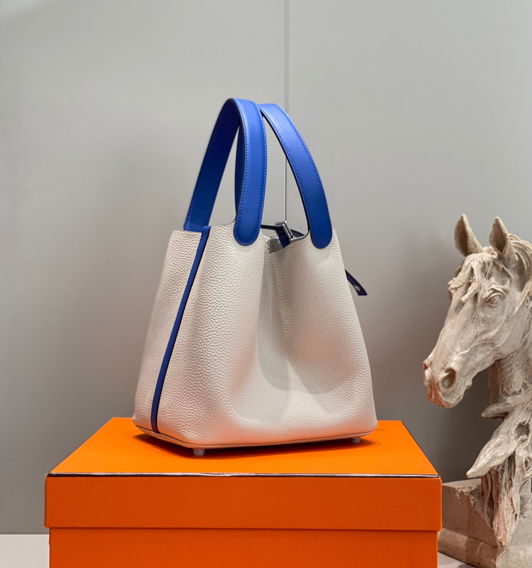 Hermès Picotin Lock 22cm Two-Tone Silver Bucket Bag | Gris Perle & Bleu Electrique Limited Edition