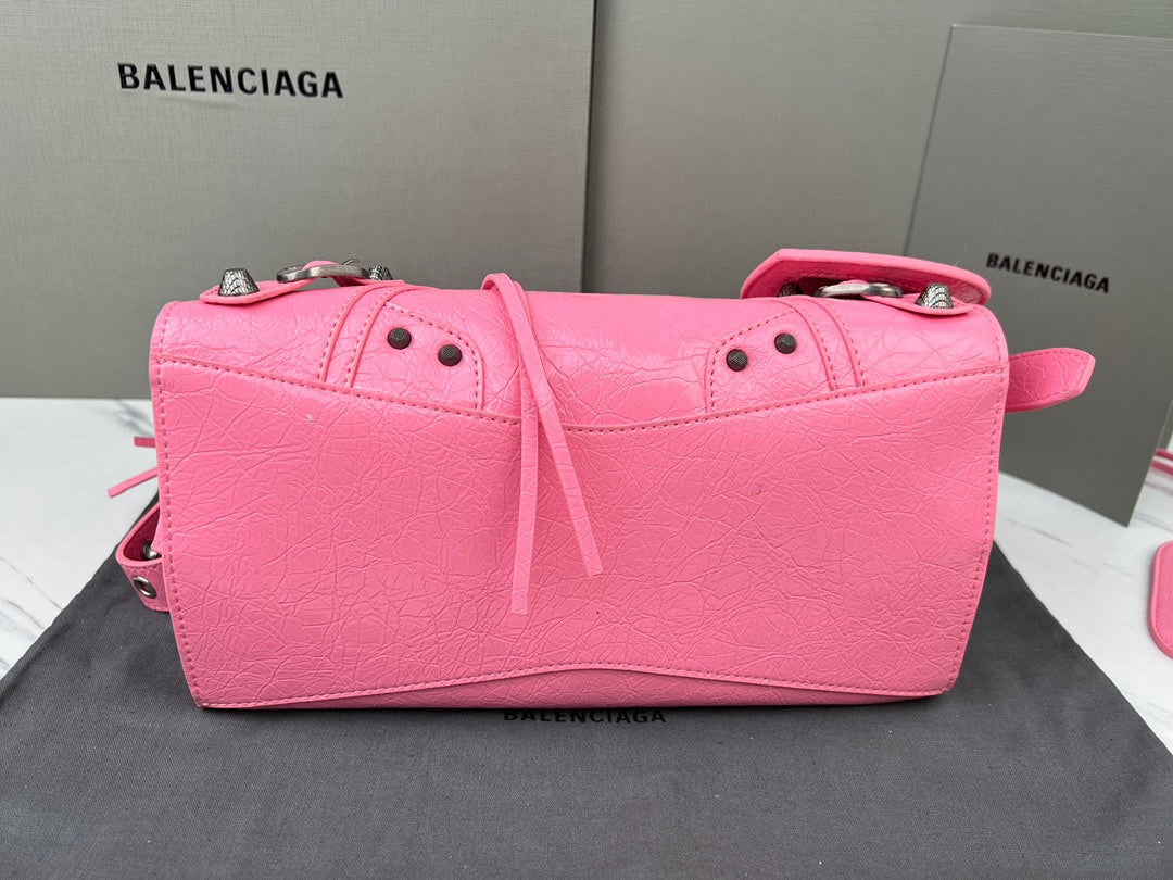 PINK Paris Neo Cagole Biker Bag 2023 - Edgy Heart Mirror Bucket Bag | 26cm Statement Piece