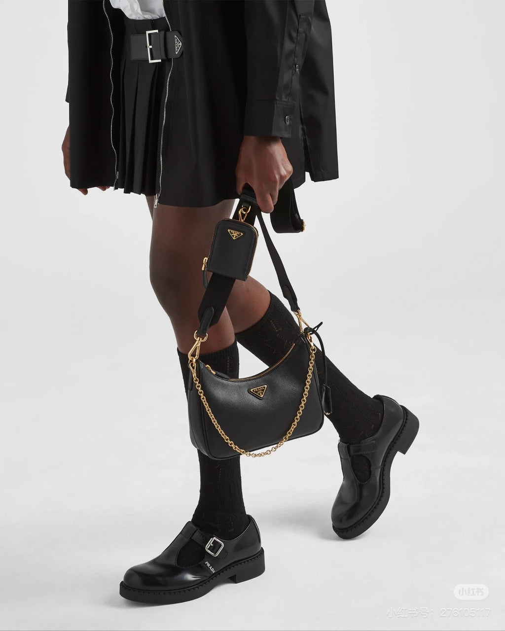Prada Re-Edition 2005 Saffiano Leather 3-in-1 Shoulder Bag | Signature Crosshatched Texture | Detachable Pouch & Keychain