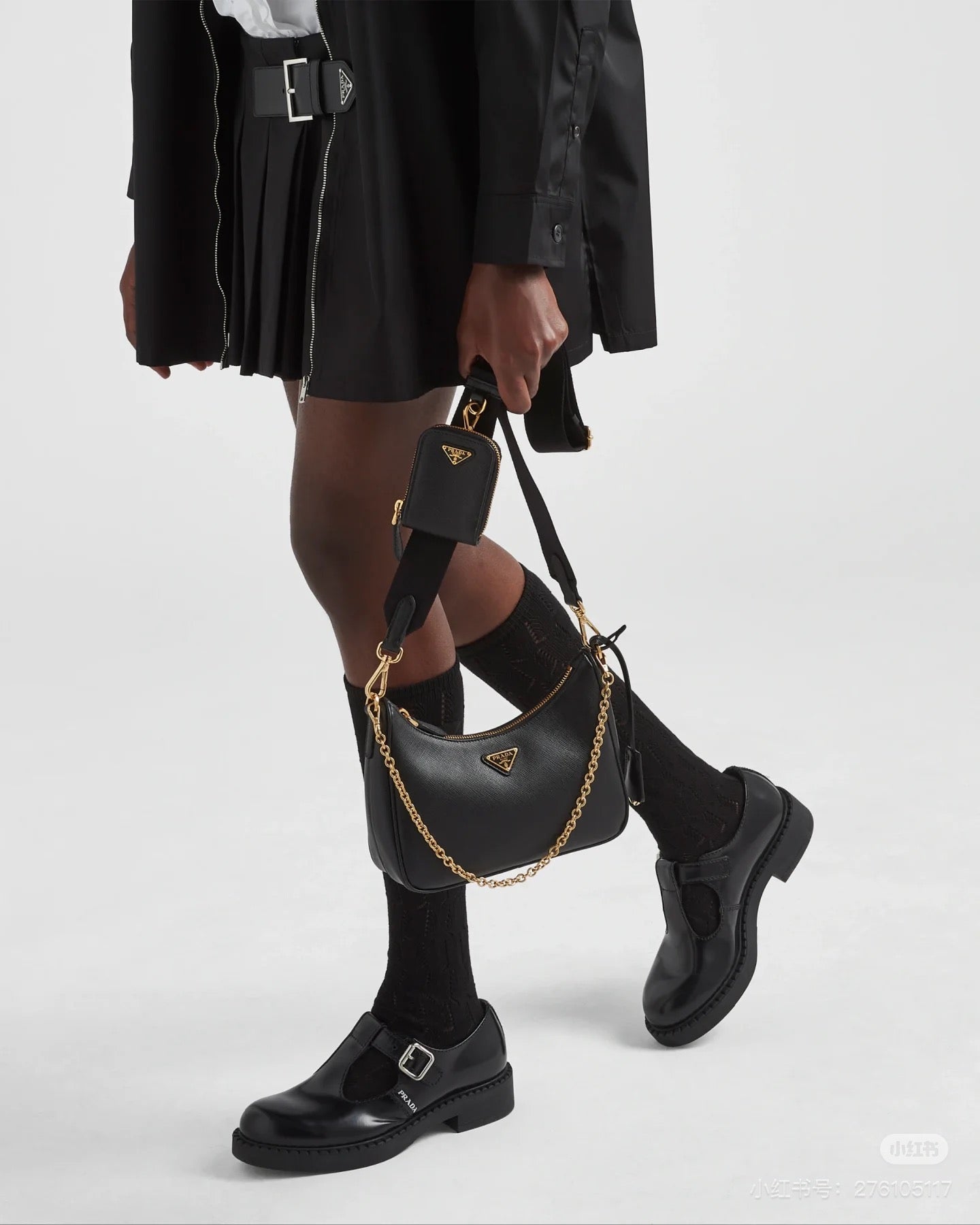 Prada Re-Edition 2005 Saffiano Leather 3-in-1 Shoulder Bag | Signature Crosshatched Texture | Detachable Pouch & Keychain
