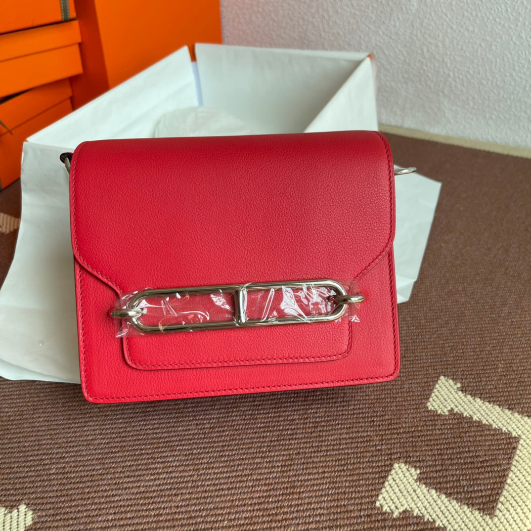 Hermès Roulis 19cm Bag "Pig Nose Design" in Rouge H Evercolor Leather | Gold/Silver Hardware | Crossbody/Shoulder/Handheld | Luxury Minimalist Style