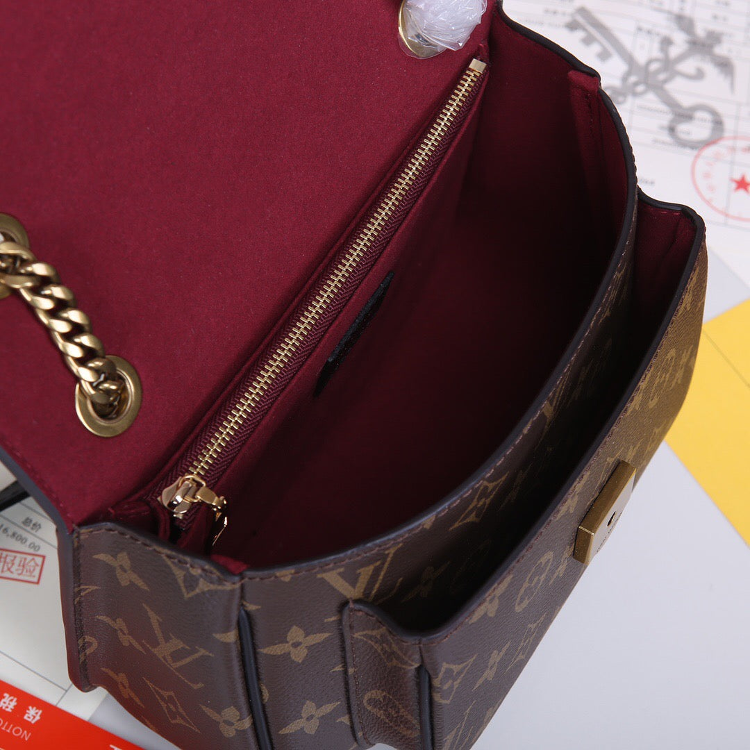 LV-Inspired NEW CHAIN BAG | Original Material & Full Packaging | Monogram Canvas & Resin Magnetic Closure
