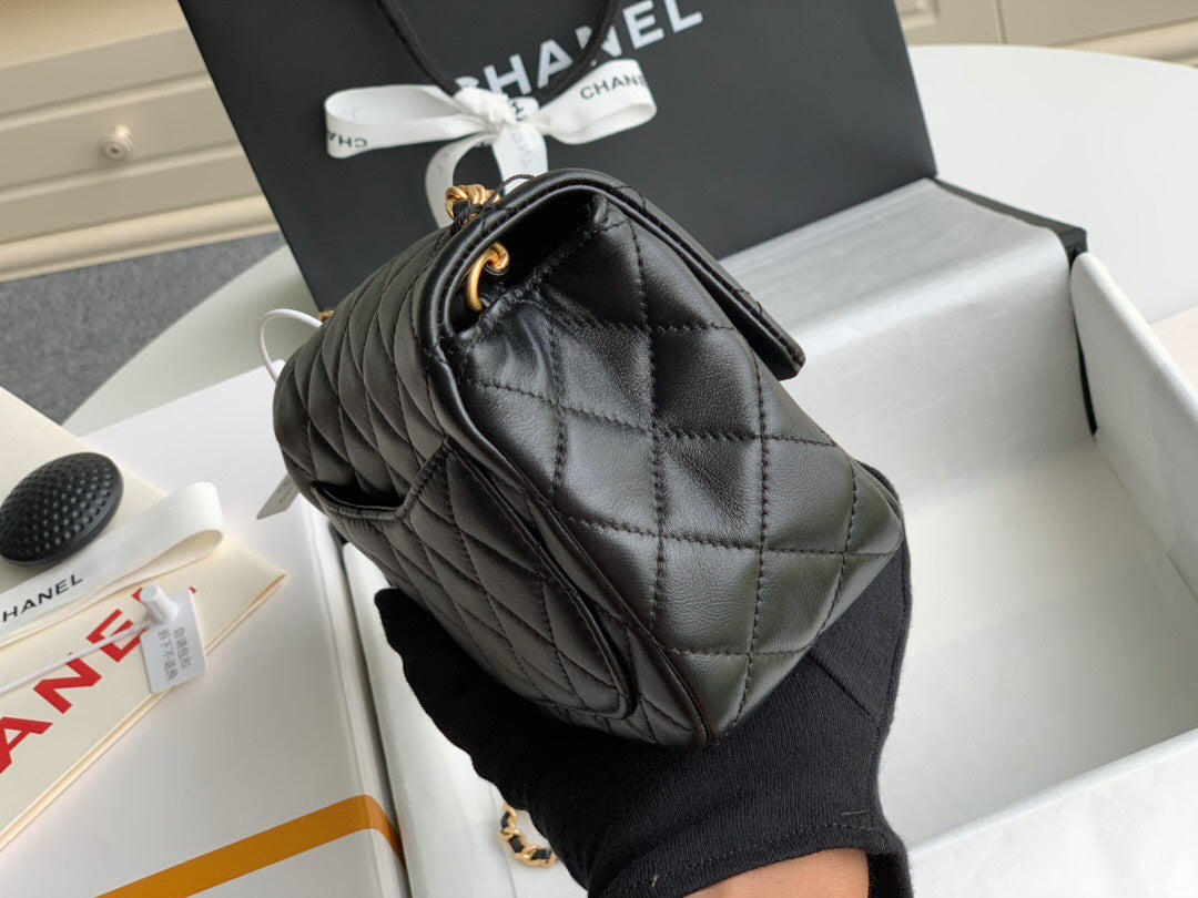 Chanel-Inspired Mini Square Bag with Metal Ball Chain - 13x18x7cm Genuine Lamb Leather Shoulder Bag Full Set Packaging