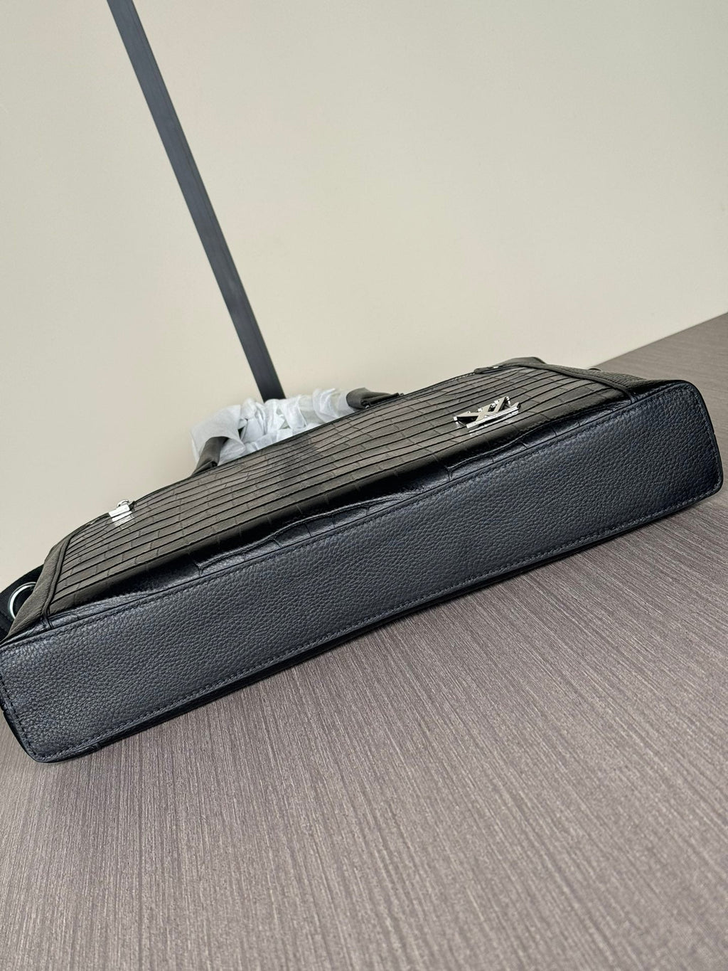 2024 Premium Dual-Zip Briefcase | Italian Textured Leather | Anti-Theft Compartments | Smooth YKK Zippers