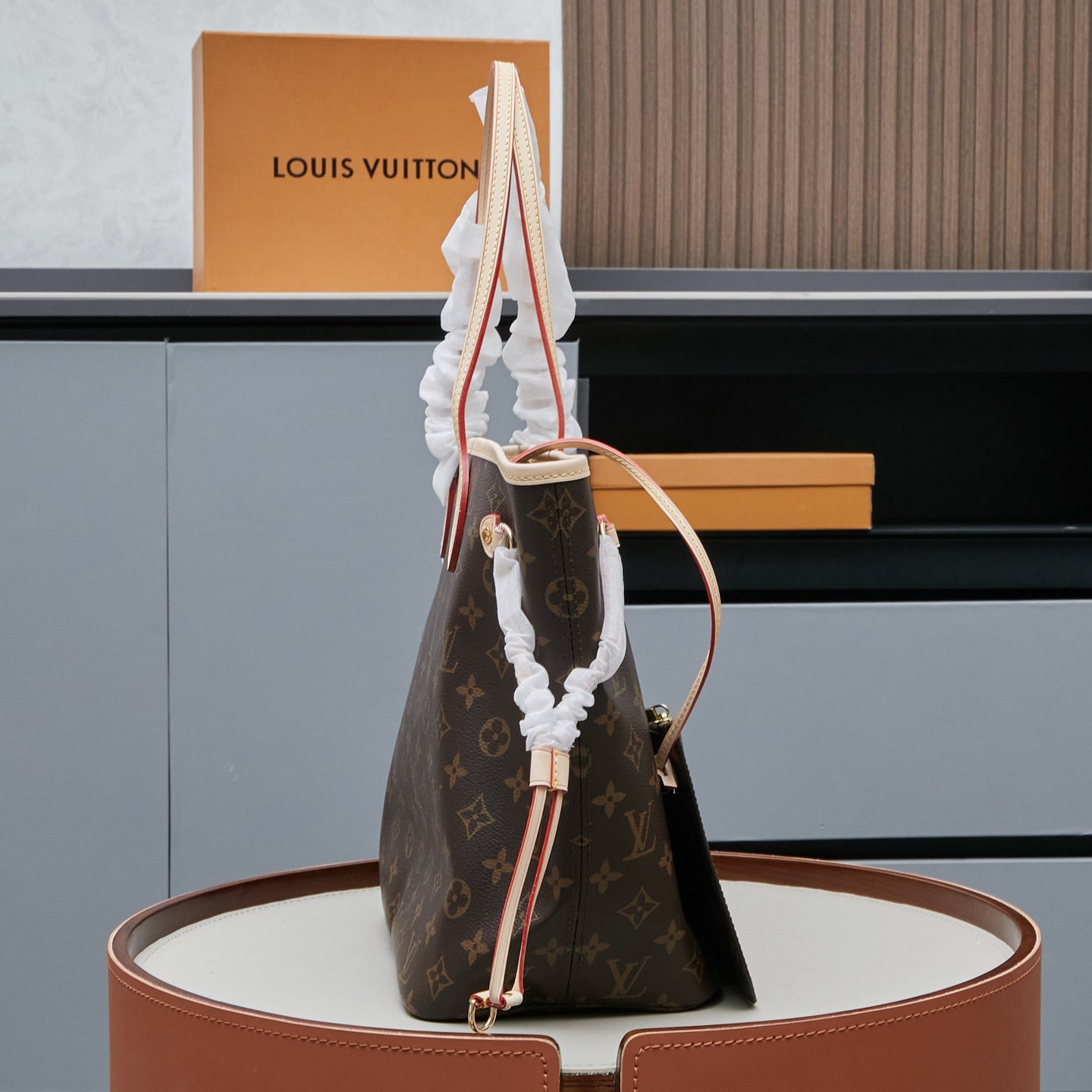Louis Vuitton Neverfull Reimagined - Detachable Pouch & Dual-Tone Lining Archival Revival Tote