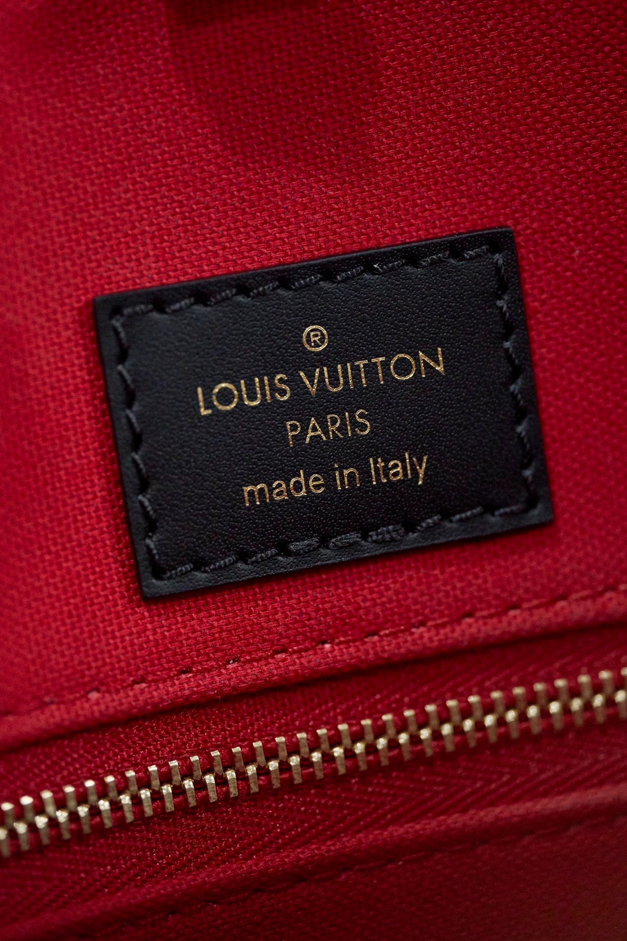 ONTHEGO Medium Handbag | Italy Dynamic Chip Code | Original Monogram & Reverse Canvas | Exclusive Launch with Gift Box