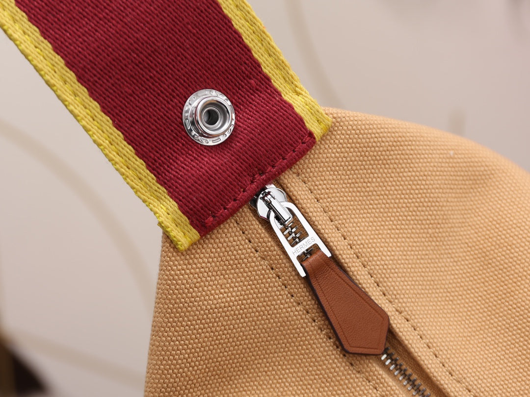 HERMÈS Trousse Bride-A-Brace Pochette | New Colorway with Equestrian Enamel Buckle | Limited Edition