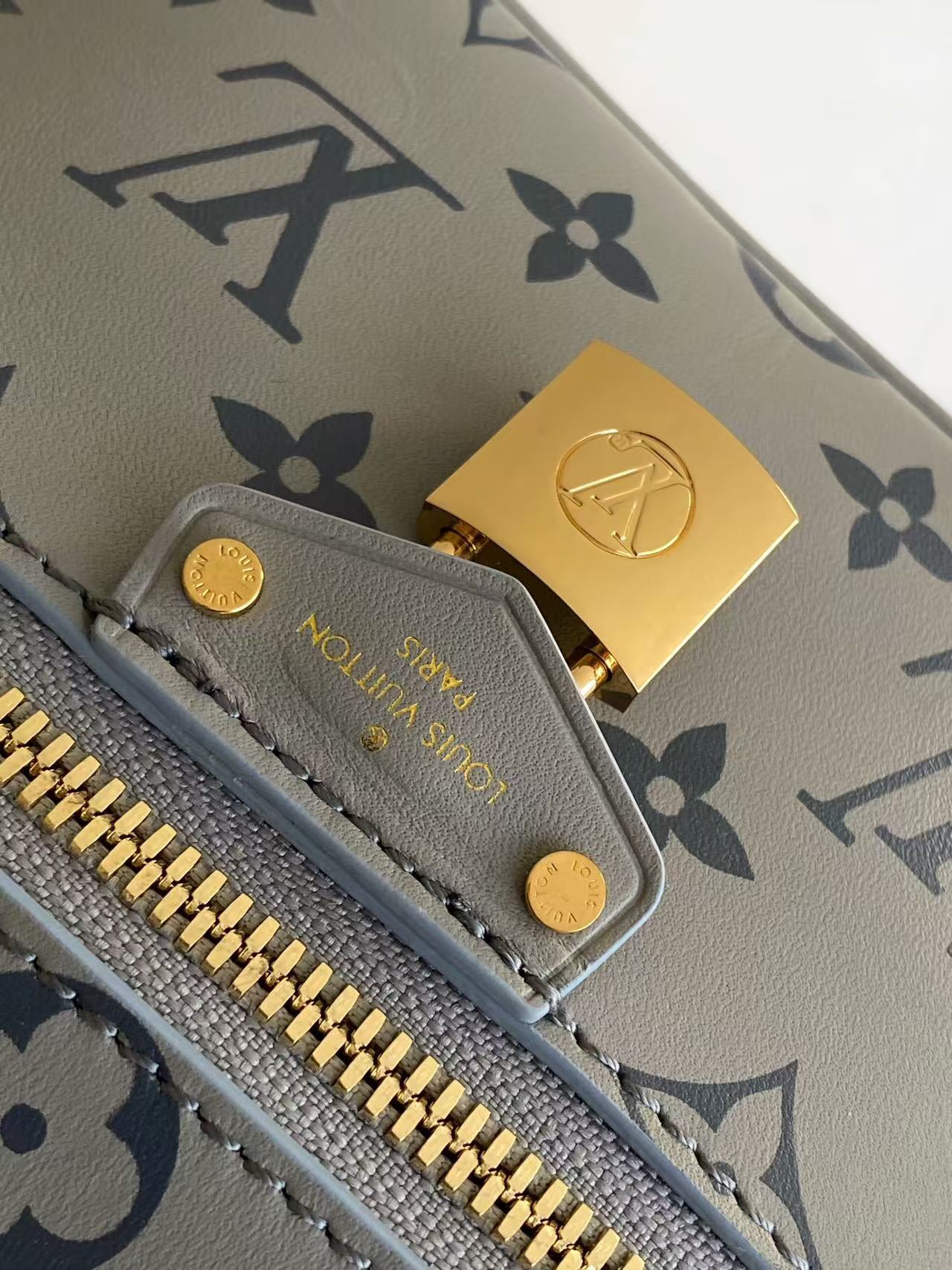 Louis Vuitton 2024 Fall/Winter Vanity Chain Pouch Bag - Monogram Canvas Cosmetic Case with Detachable Chain, LV Padlock & Key Holder