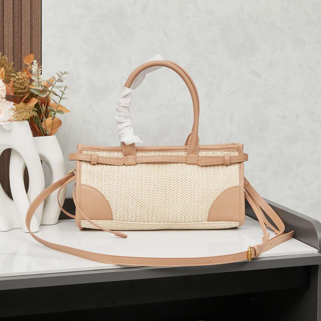 PRADA Limited Straw Tote Bag | 32cm Handwoven Beach Bag | Detachable Strap + Waterproof Lining | Summer Photoshoot Must-Have