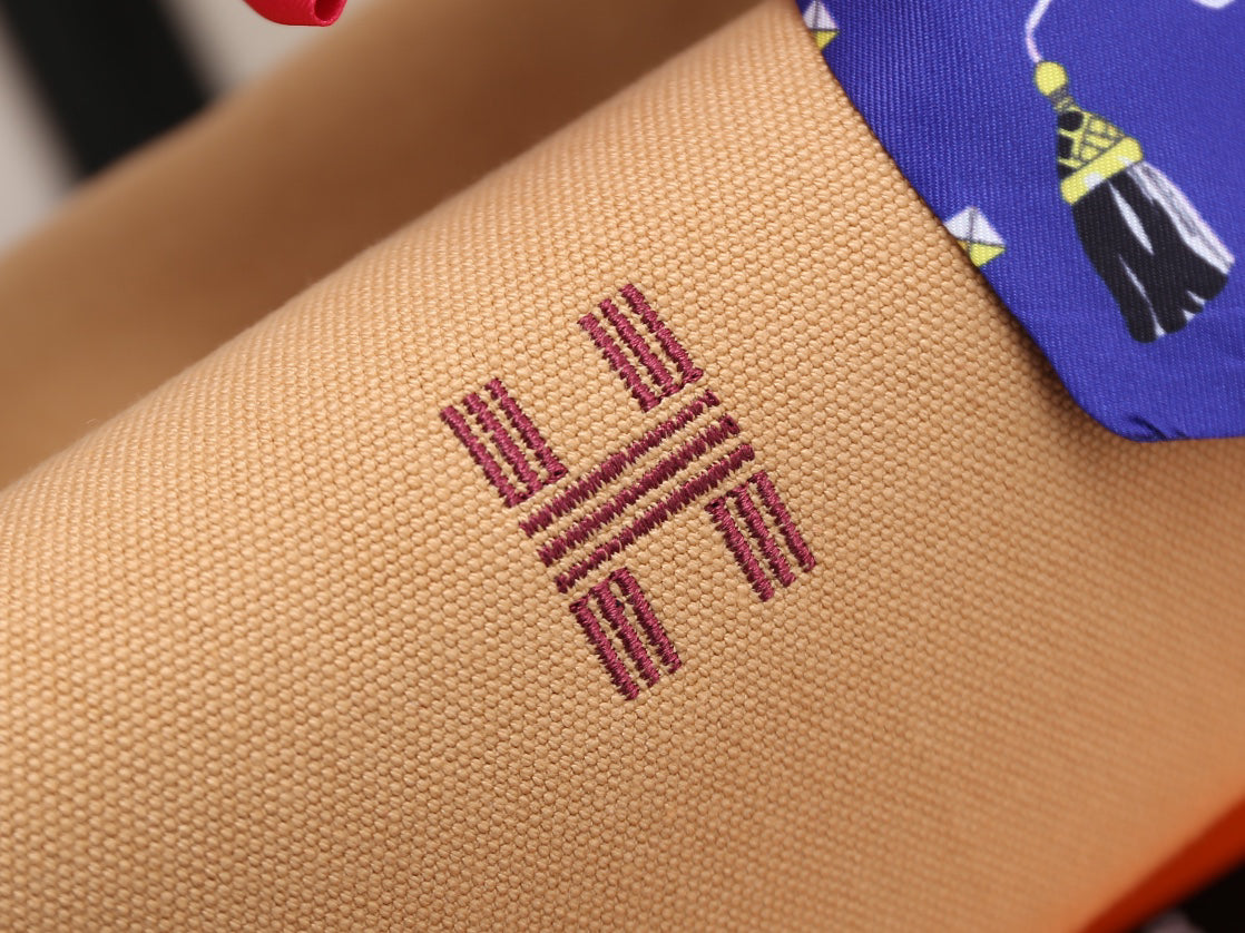 HERMÈS Trousse Bride-A-Brace Pochette | New Colorway with Equestrian Enamel Buckle | Limited Edition