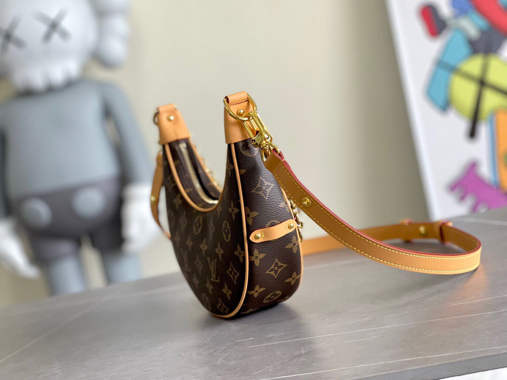 [Premium Original Leather] LV 2022 Early Spring Moon Bag 🌙 Top-Quality Replica with Full Packaging | 24cm Vintage Design, Comparable to Classic Pea Bag