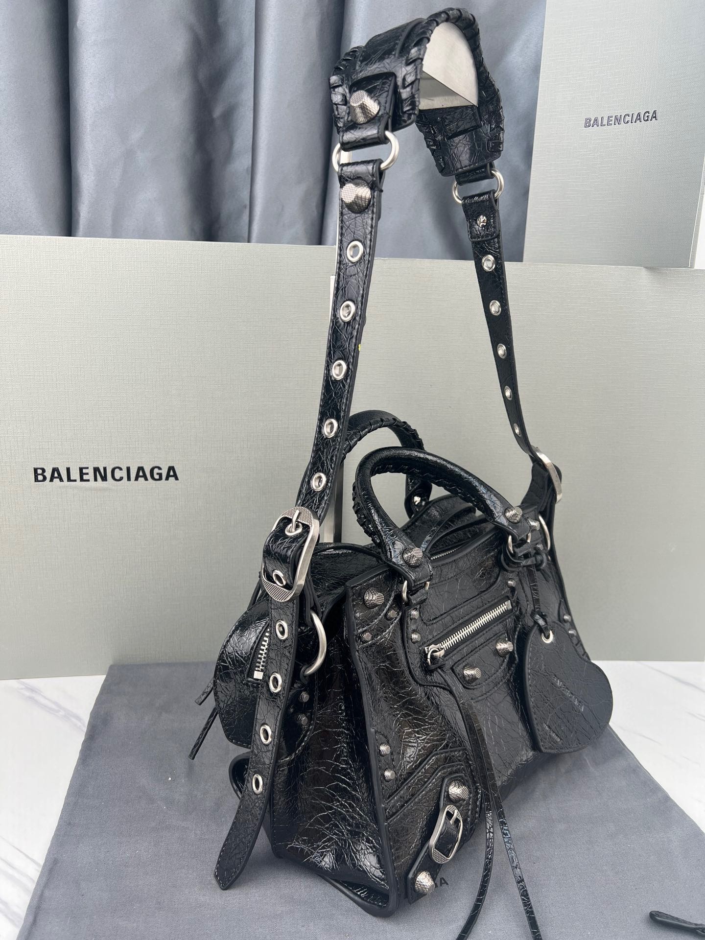 Black Paris Neo Cagole Biker Bag 2023 - Edgy Heart Mirror Bucket Bag | 26cm Statement Piece